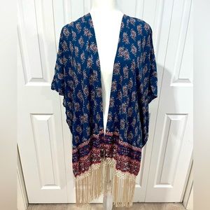 Abercrombie & Fitch fringe kimono